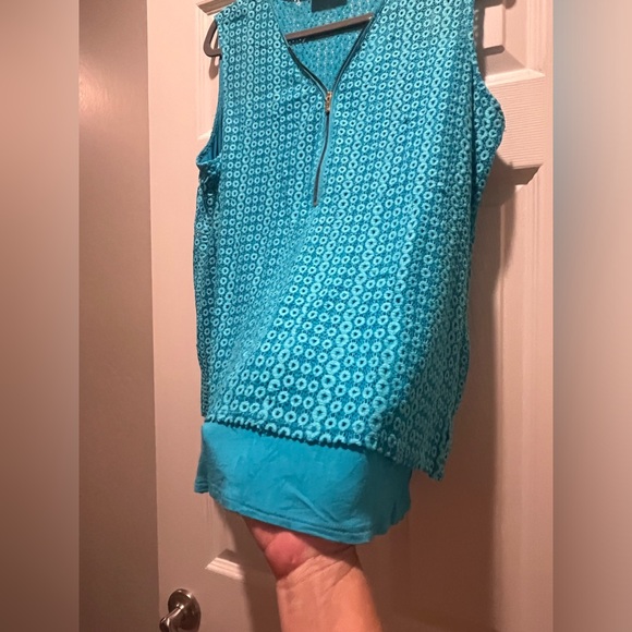 Calvin Klein size large beautiful blouse - Picture 4 of 8